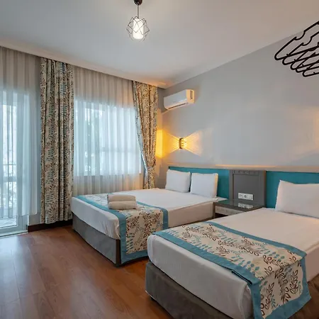 Hotel Nusso Club 4*