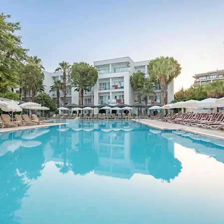 Nusso Club Hotel